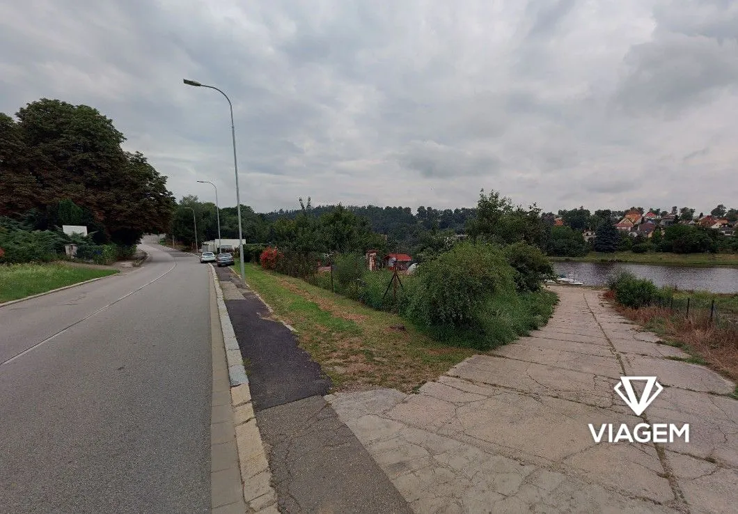 Prodej pole 361 m²
